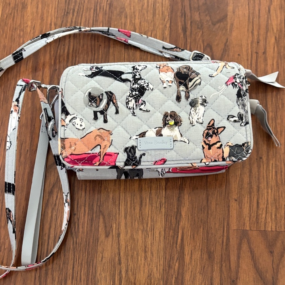 Vera Bradley Quilted Crossbody Wallet in Light Gray with Dog Print best in show